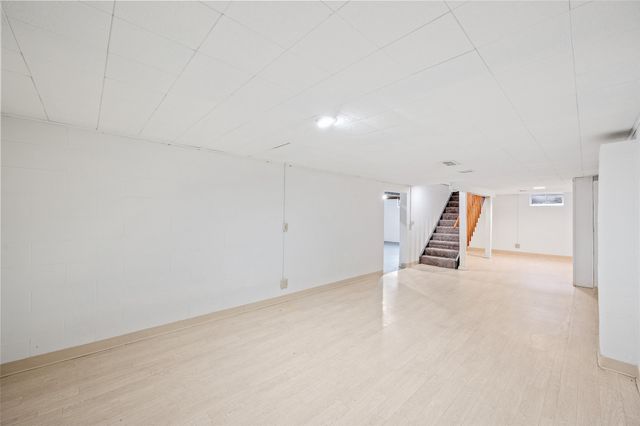 1829 Pearl Drive, West Des Moines, IA 50265