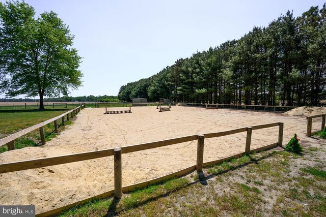 12104 HOLLY RD, Ridgely, MD 21660