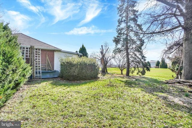 602 GRAYSTONE RD, Manheim, PA 17545