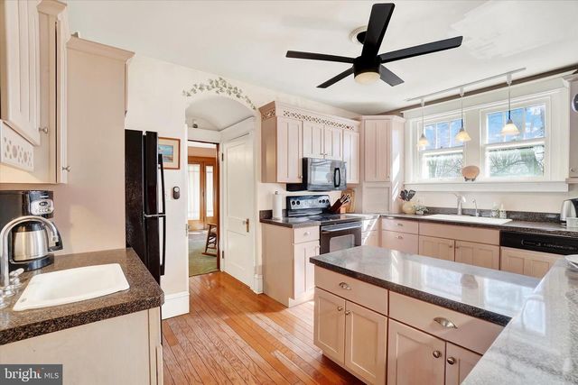 602 GRAYSTONE RD, Manheim, PA 17545