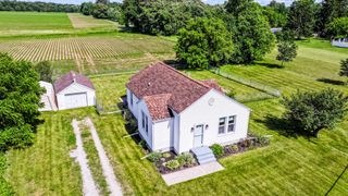 4025 River Road, Sodus Twp, MI 49126