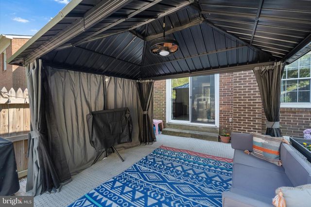 6865 BRIAN MICHAEL CT, Springfield, VA 22153