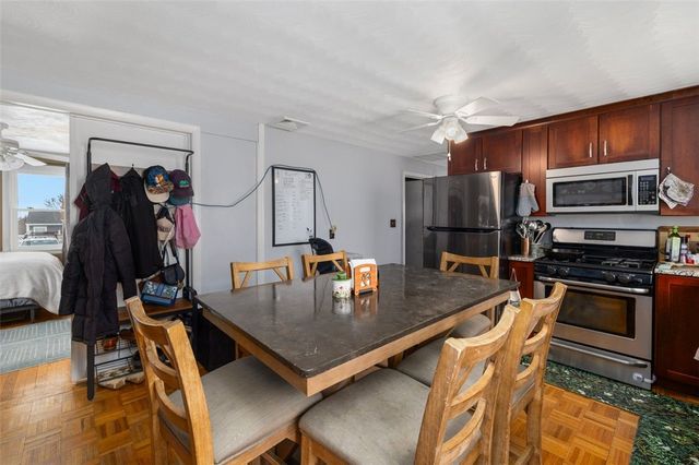 20 John Street, North Providence, RI 02904