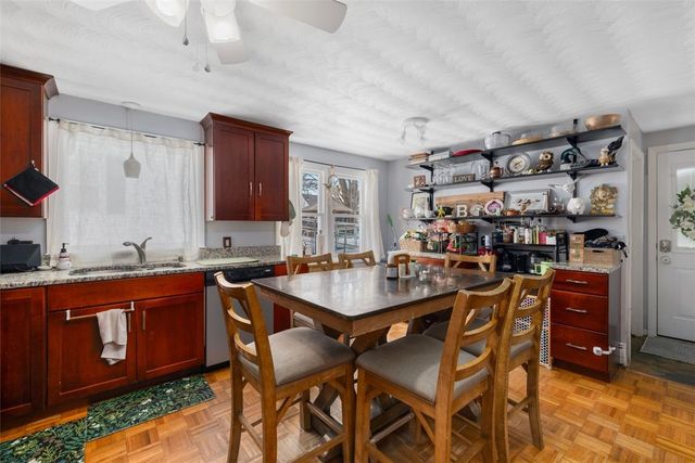 20 John Street, North Providence, RI 02904