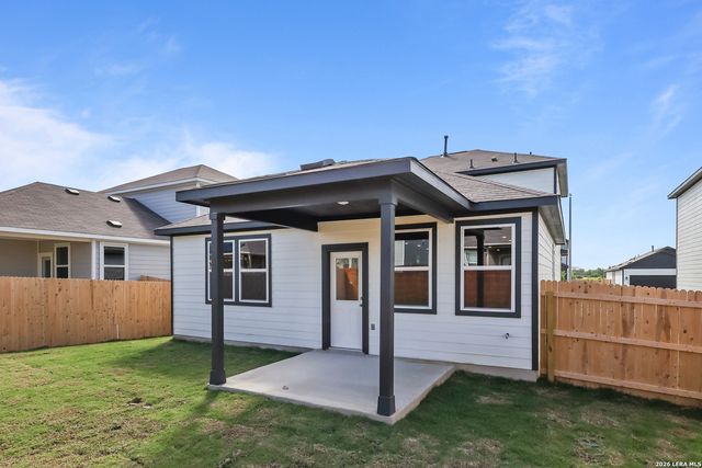 5515 Franklin Hills, Von Ormy, TX 78073