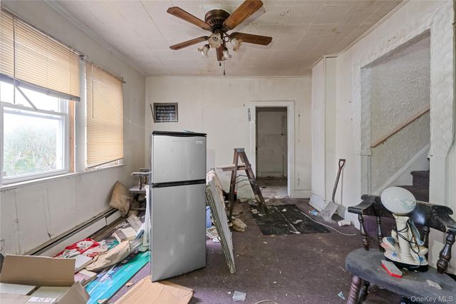 188 Woodside Avenue, Freeport, NY 11520