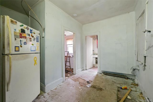 188 Woodside Avenue, Freeport, NY 11520