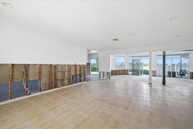 411 55TH AVENUE, St Pete Beach, FL 33706