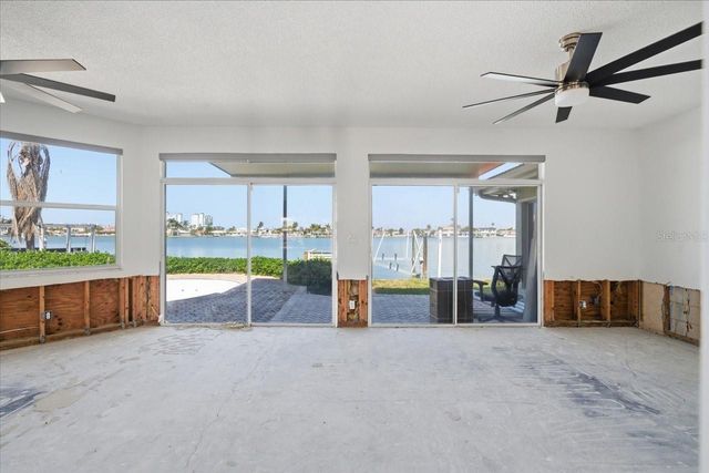 411 55TH AVENUE, St Pete Beach, FL 33706