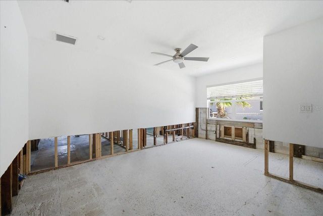 411 55TH AVENUE, St Pete Beach, FL 33706