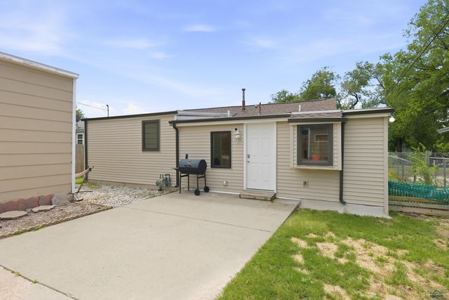 306 E JACKSON, Rapid City, SD 57701