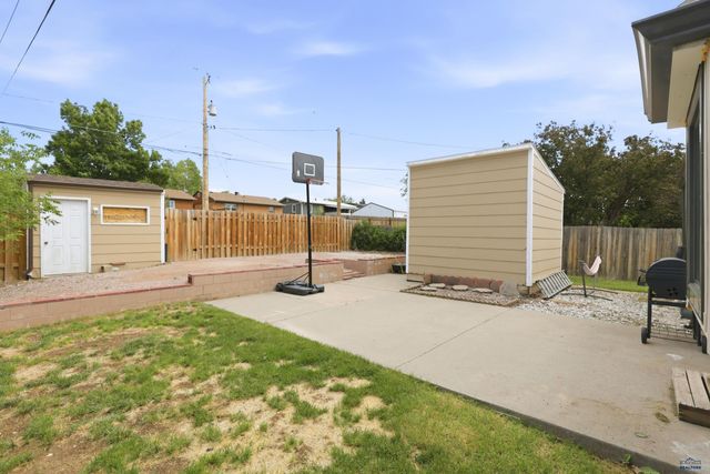 306 E JACKSON, Rapid City, SD 57701