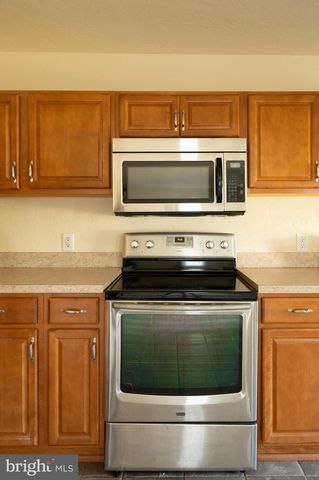 108 MARTIN DR, Winchester, VA 22602