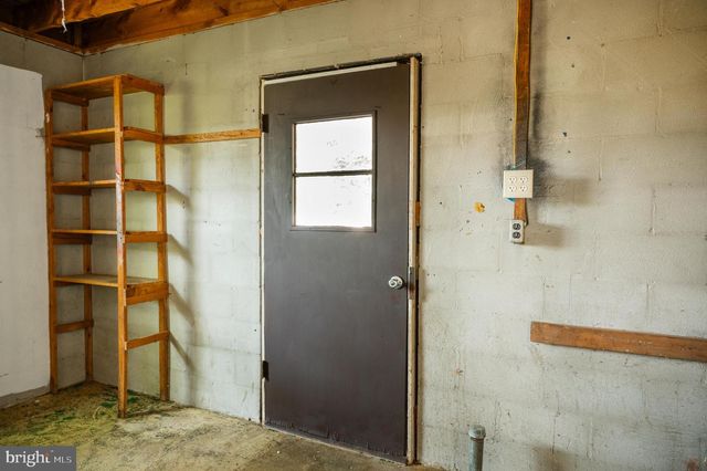 108 MARTIN DR, Winchester, VA 22602