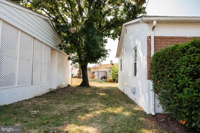 108 MARTIN DR, Winchester, VA 22602