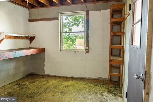 108 MARTIN DR, Winchester, VA 22602