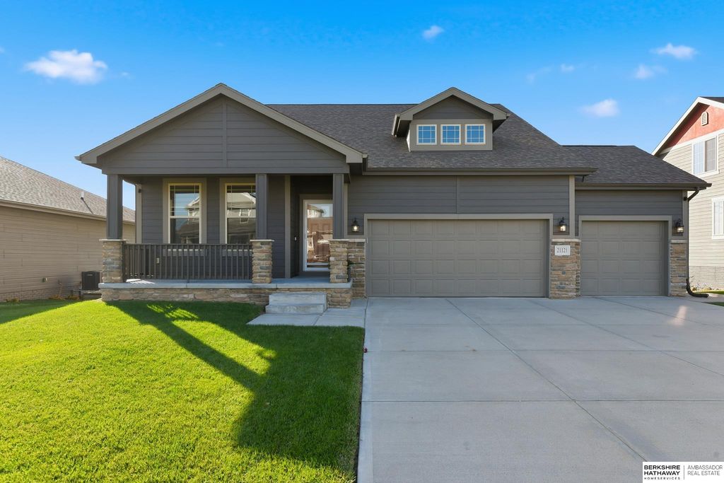 21121 Quarry Lane, Gretna, NE 68028