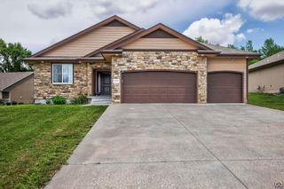 4432 SW Brandywine LN, Topeka, KS 66610