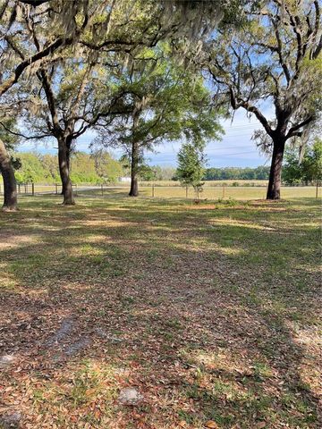 7697 NW 165TH STREET, Trenton, FL 32693