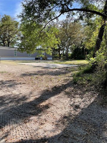 7697 NW 165TH STREET, Trenton, FL 32693