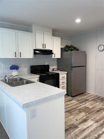 7697 NW 165TH STREET, Trenton, FL 32693