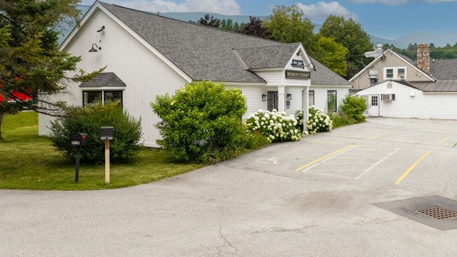 4566 Main Street, Manchester, VT 05255