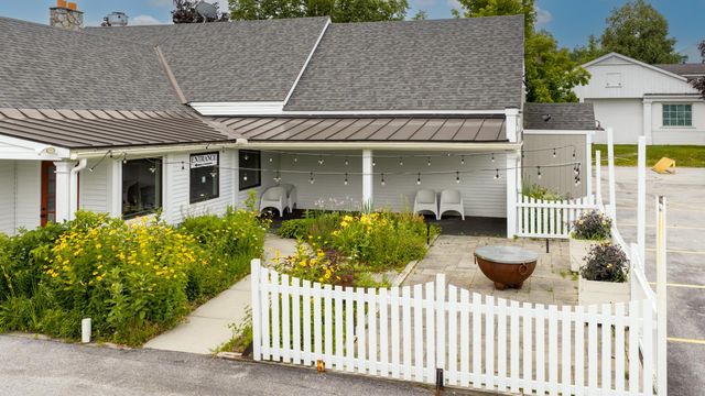 4566 Main Street, Manchester, VT 05255