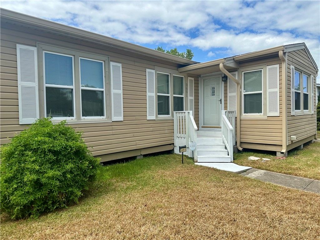 3651 Lawnview St, Corpus Christi, TX 78411 — photo 2