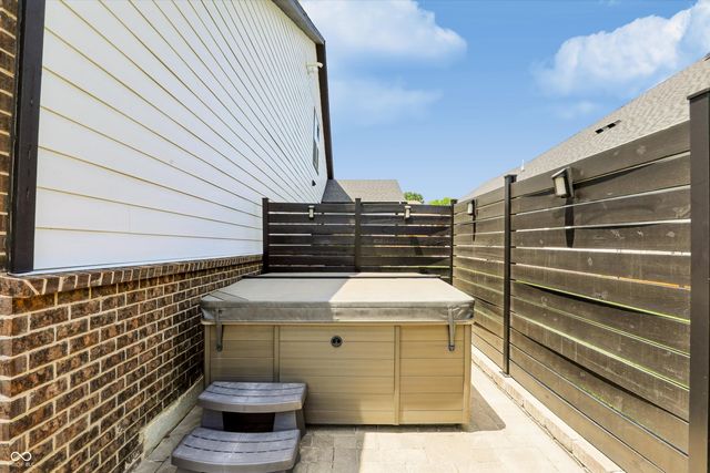 16325 Northwind Court, Westfield, IN 46074