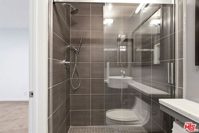 1233 N Laurel Avenue 109, West Hollywood, CA 90046