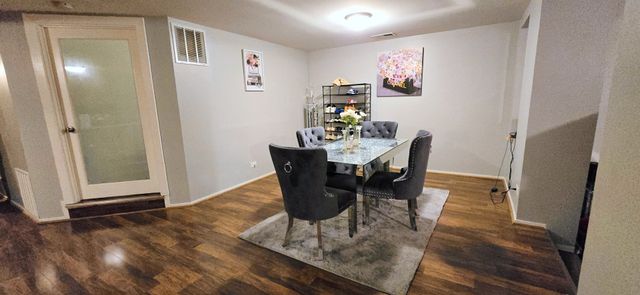 6337 Roosevelt Road 101, Berwyn, IL 60402