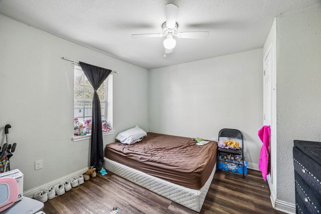 2248 Cooper Street, Dallas, TX 75215