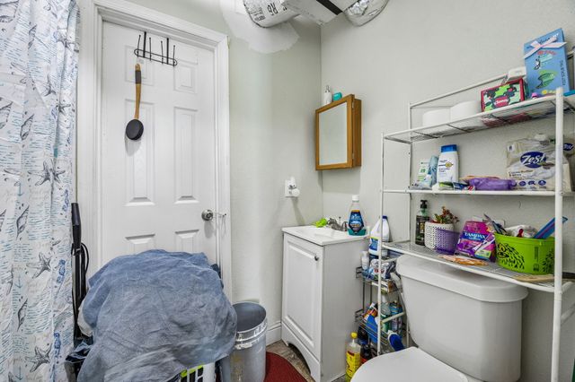 2248 Cooper Street, Dallas, TX 75215