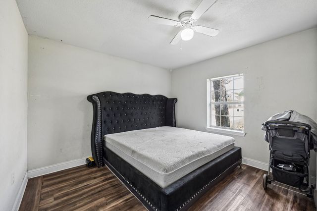 2248 Cooper Street, Dallas, TX 75215