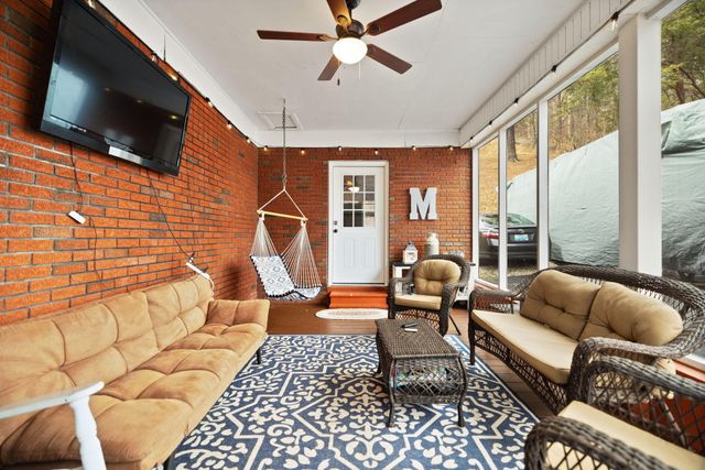 4063 Falcon Road, Salyersville, KY 41465