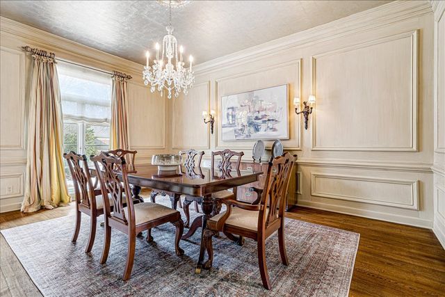 335 N RIVER OAKS DR, Memphis, TN 38120