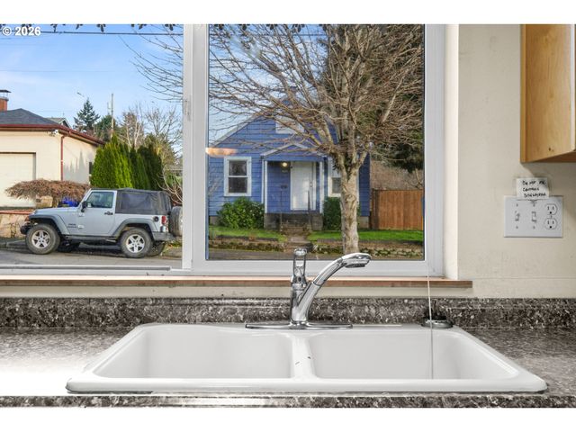 4845 Se 86TH Ave, Portland, OR 97266