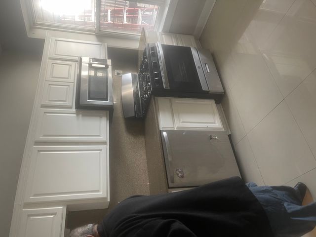 3248 N Clark Street 3F, Chicago, IL 60657