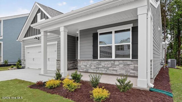 1090 Aviator Lane, Ayden, NC 28513