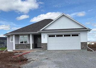 964 ENCLAVE COURT, De Pere, WI 54115