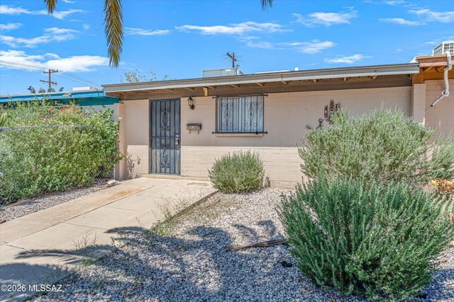 3505 E Ellington Place, Tucson, AZ 85713