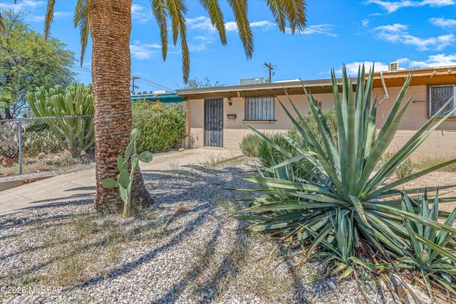 3505 E Ellington Place, Tucson, AZ 85713