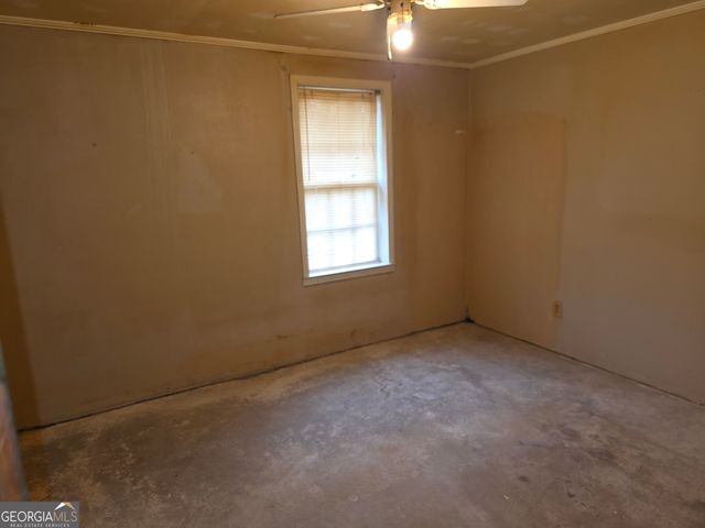 484 Riverside Road, Tallapoosa, GA 30176