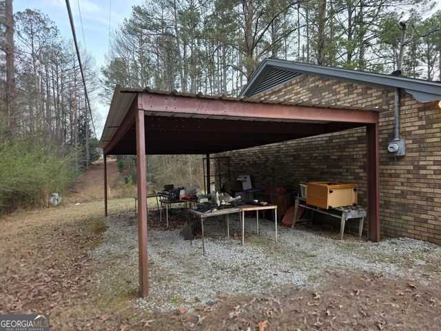 484 Riverside Road, Tallapoosa, GA 30176