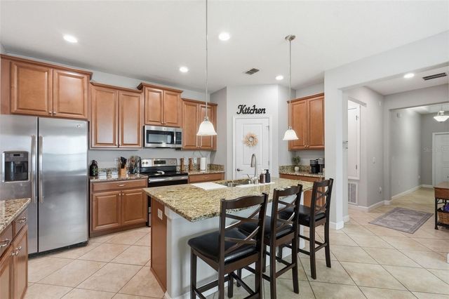 11804 VALHALLA WOODS DRIVE, Riverview, FL 33579