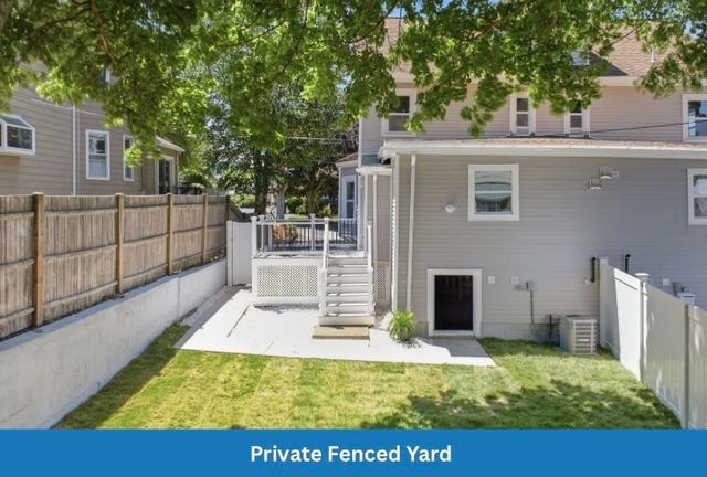 8 Linden Rd 1, Melrose, MA 02176