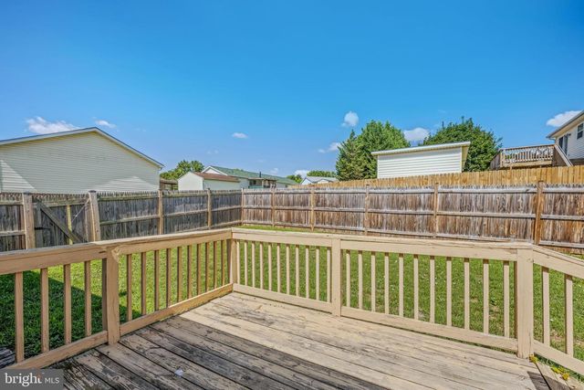 44 TEAL RD, Martinsburg, WV 25405