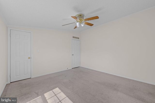 44 TEAL RD, Martinsburg, WV 25405