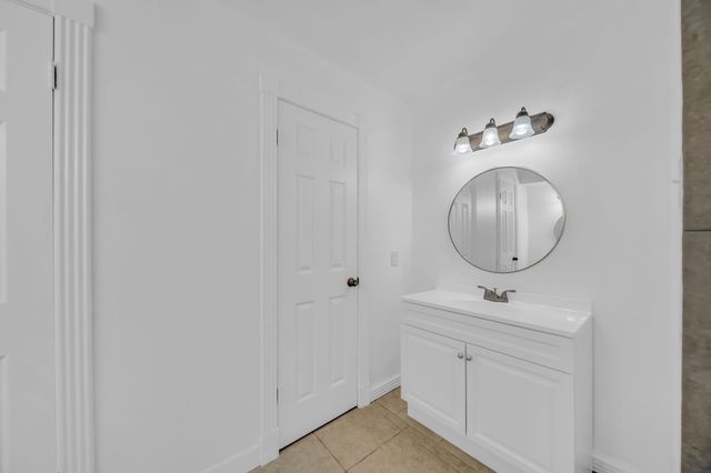 22714 River Birch Dr, Tomball, TX 77375