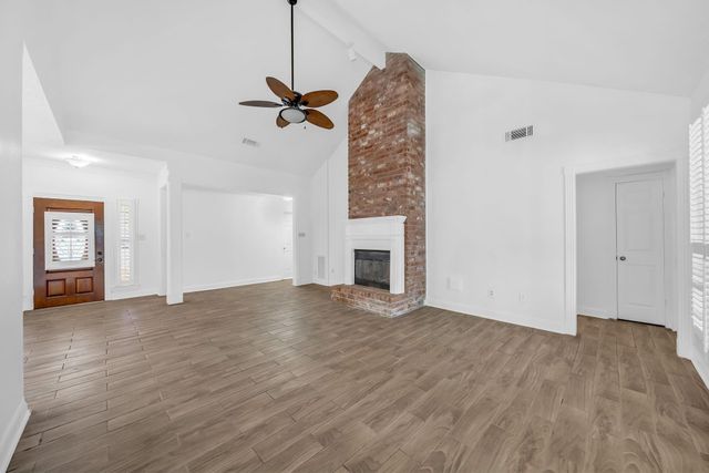 22714 River Birch Dr, Tomball, TX 77375